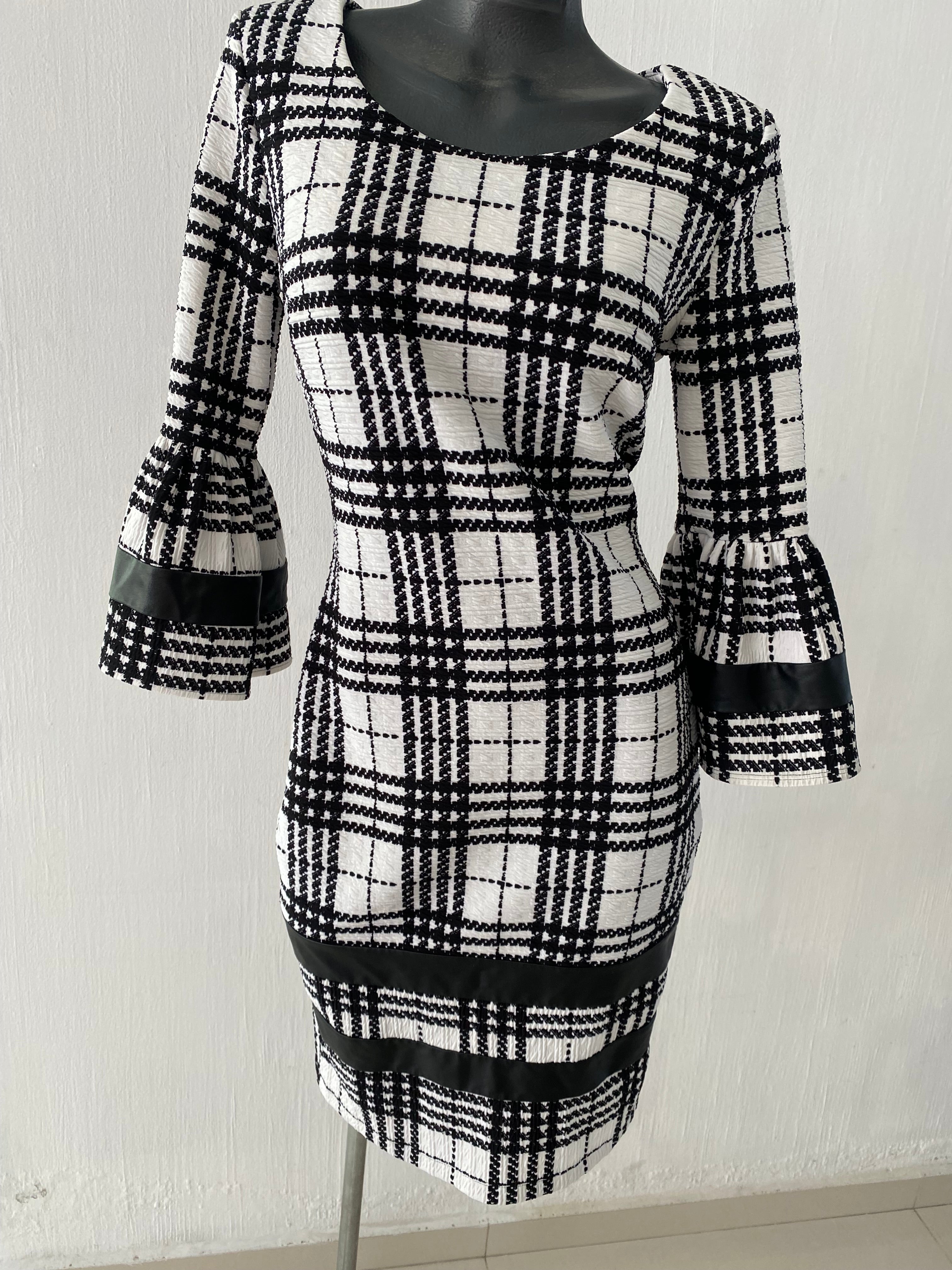 Dress - Ropa de vestir moderna