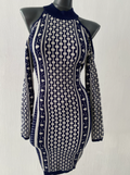 Dress - Azul marino con blanco
Tela de